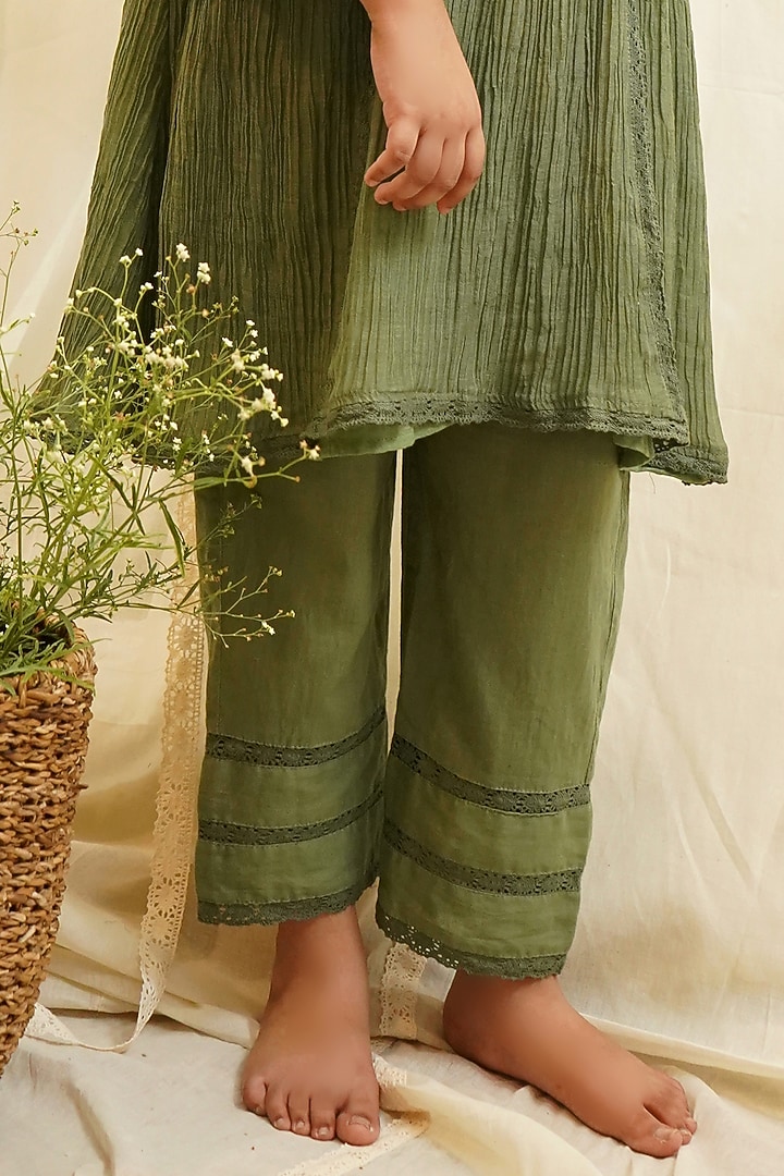 Dusty Green Chanderi Kurta Set For Girls by Ananda Life - Kids at Pernia's Pop Up Shop