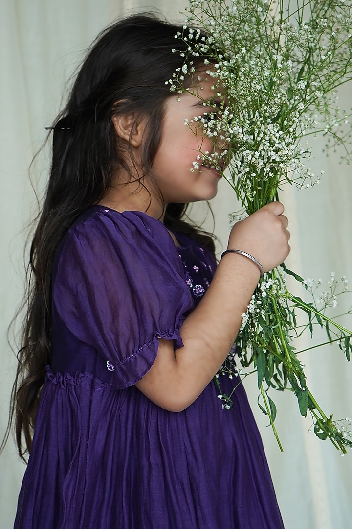 Purple Chanderi Kurta Set For Girls by Ananda Life - Kids at Pernia's Pop Up Shop