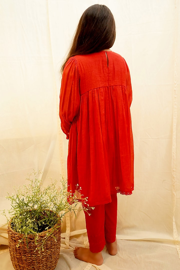 Red Hand Embroidered Kurta Set For Girls by Ananda Life - Kids at Pernia's Pop Up Shop