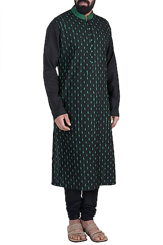 Mehendi Green Kurta Set by Anuj Madaan