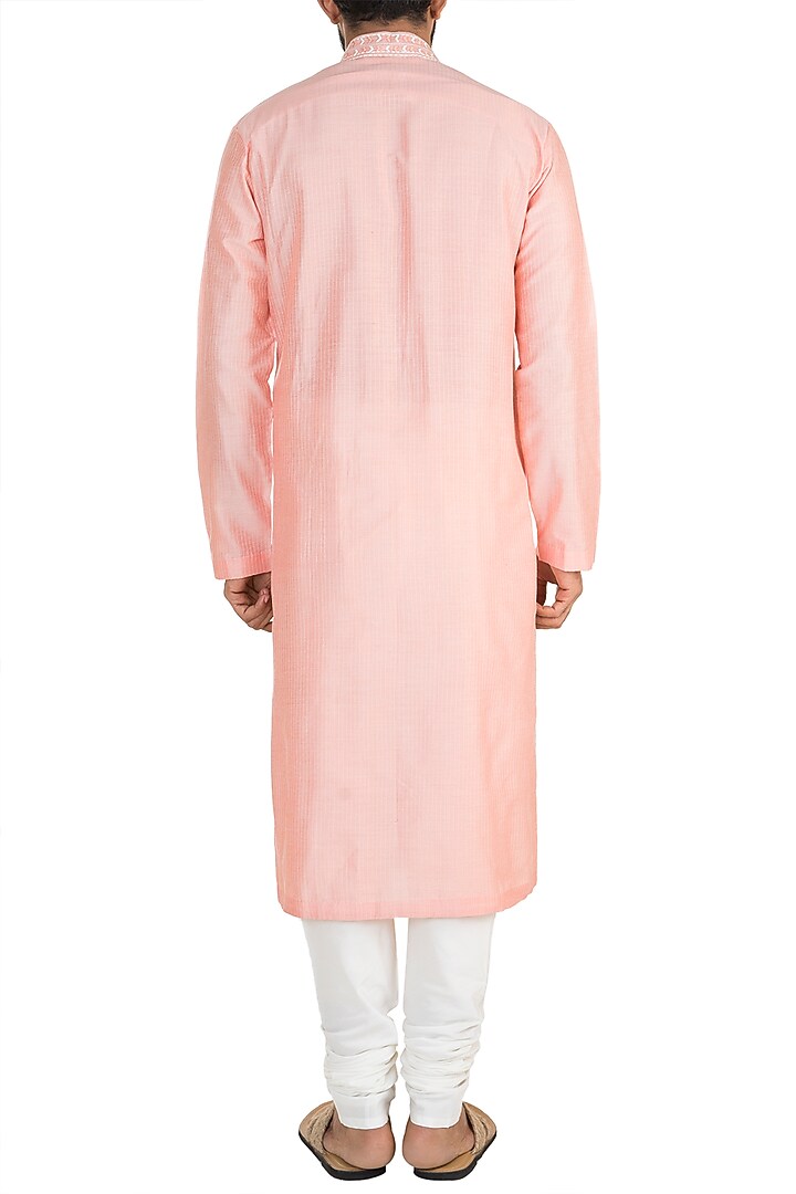 Blush Pink Embroidered Kurta Set by Anuj Madaan at Pernia's Pop Up Shop