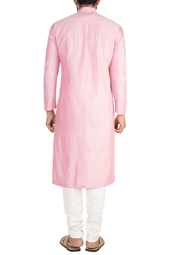 Peach Kantha & Pintucks Stripes Kurta by Anuj Madaan at Pernia's Pop Up Shop