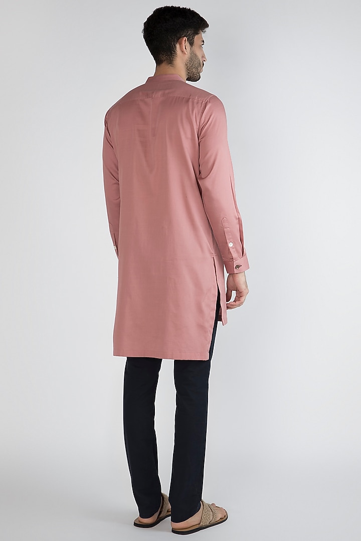 Blush Pink Hand Painted Kurta by Ananke at Pernia's Pop Up Shop