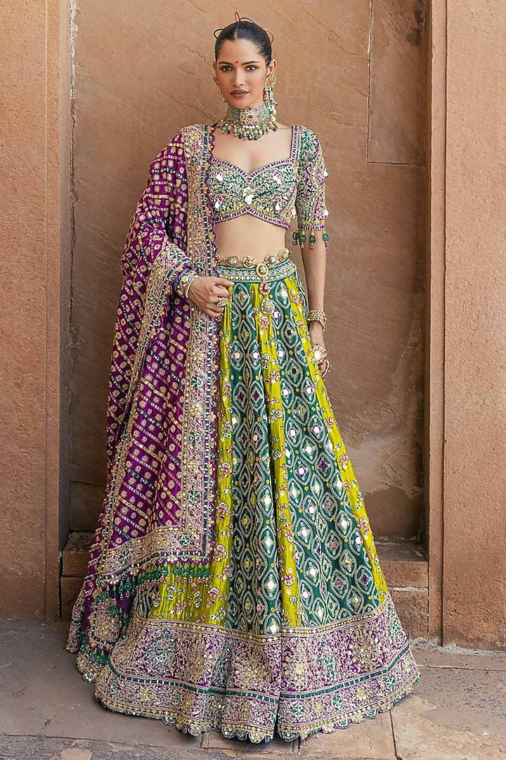 Green Banarasi Bandhani Silk Resham Work Bridal Lehenga Set by Annu Patel at Pernia's Pop Up Shop
