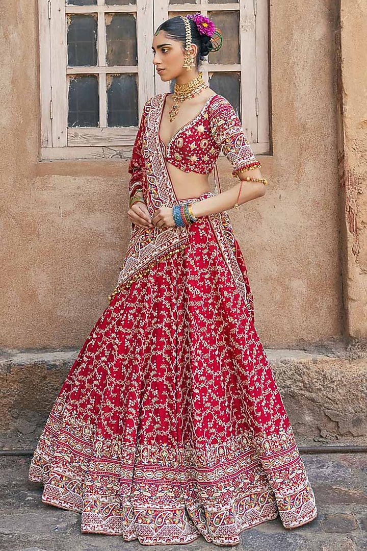Red Banarasi Silk Zardosi Work Bridal Lehenga Set by Annu Patel at Pernia's Pop Up Shop
