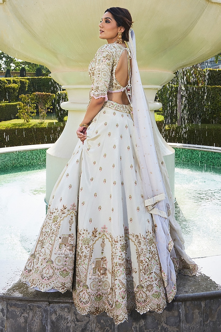 Ivory Diamond Tissue & Tissue Cutdana Embroidered Bridal Lehenga Set by Annu Patel at Pernia's Pop Up Shop