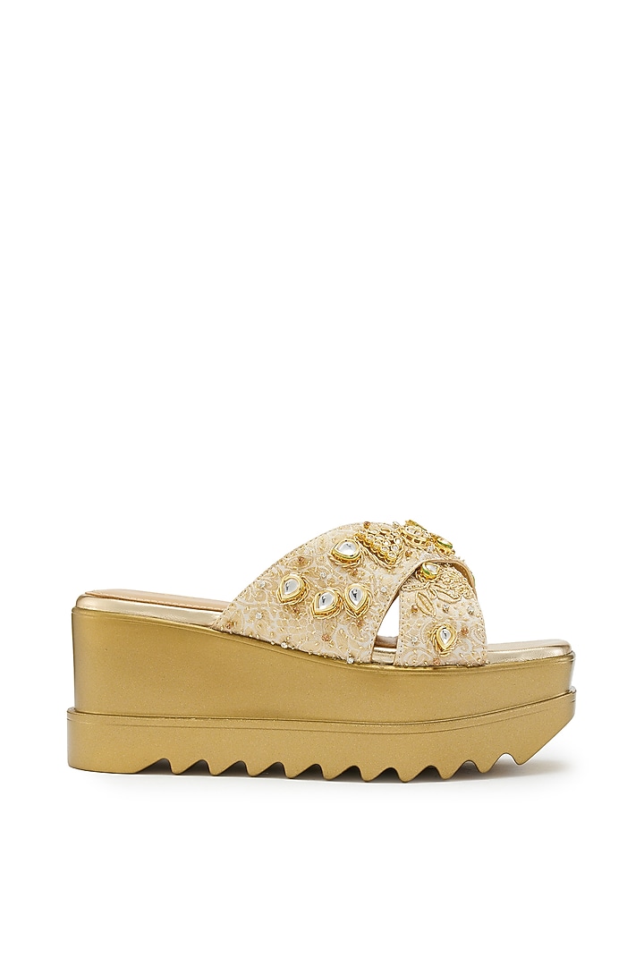 Gold Brocade Jadau Hand Embroidered Wedges by Anaar at Pernia's Pop Up Shop