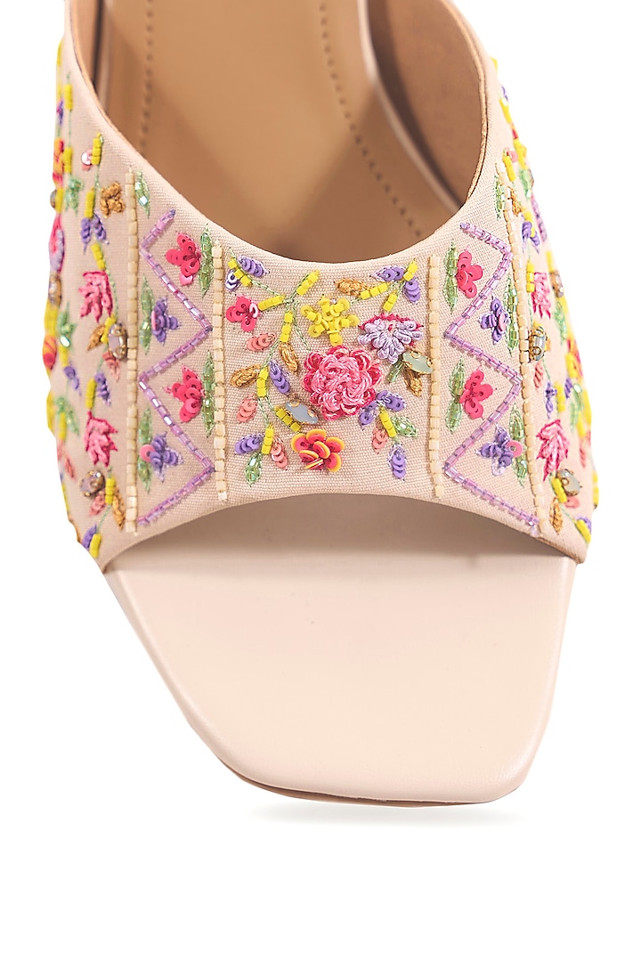 Ivory Moss Crepe Resham Work Heels by Anaar at Pernia's Pop Up Shop