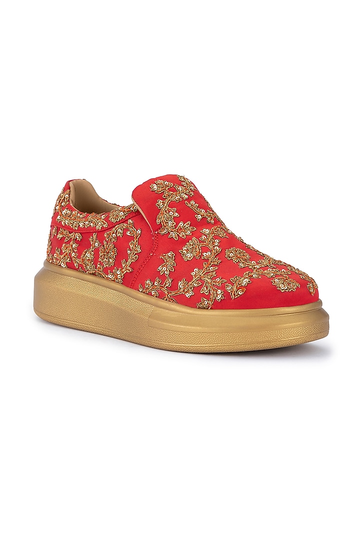Red Organza & Dutch Satin Embroidered Shoes by Anaar at Pernia's Pop Up Shop