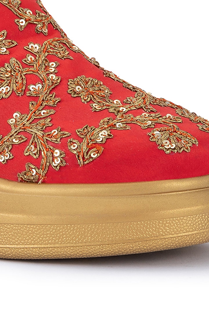Red Organza & Dutch Satin Embroidered Shoes by Anaar at Pernia's Pop Up Shop