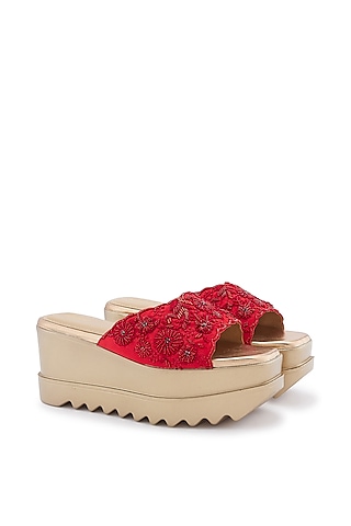 Red Bridal Satin Resham Embroidered Wedge Sandals by Anaar
