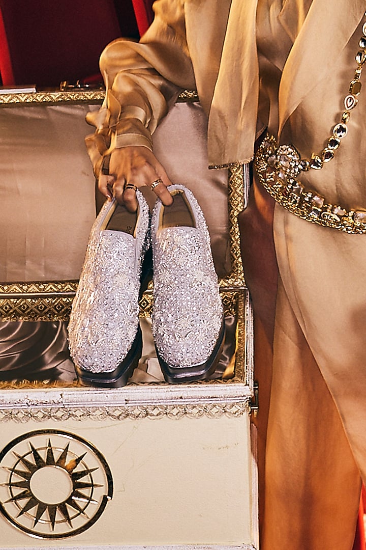 Silver Suede Textured Zardosi Embroidered Sneakers by Anaar at Pernia's Pop Up Shop