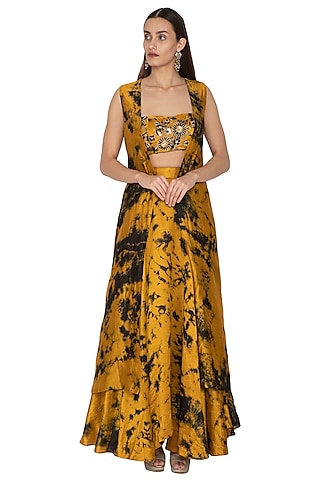Mustard & Black Embroidered Tie-Dye Cape Lehenga Set by Ank By Amrit Kaur
