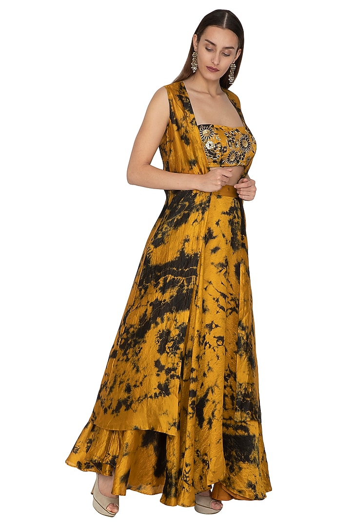 Mustard & Black Embroidered Tie-Dye Cape Wedding Lehenga Set by Ank By Amrit Kaur at Pernia's Pop Up Shop