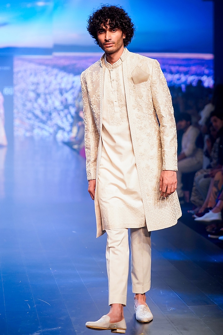 Ivory Raw Silk Indo-Western Set by Anushree Reddy Men