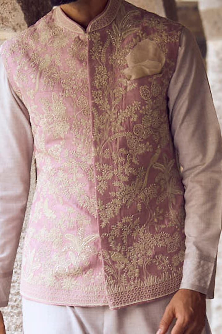 Pastel Pink Raw Silk & Cotton Hand Embroidered Bundi Jacket Set by Anushree Reddy Men at Pernia's Pop Up Shop