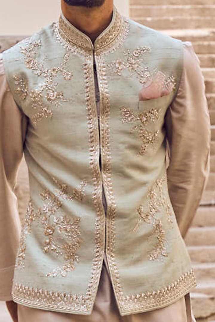 Pista Green Raw Silk & Cotton Embroidered Bundi Jacket Set by Anushree Reddy Men at Pernia's Pop Up Shop