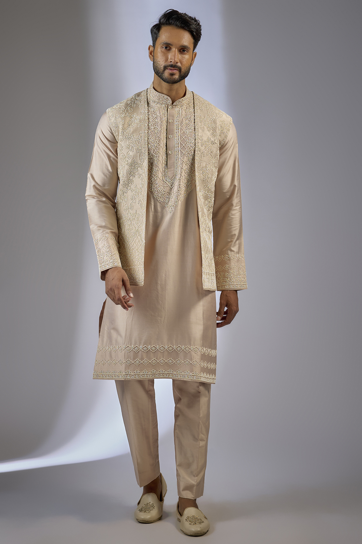 Ivory & Beige Raw Silk Thread Embroidered Bundi Jacket Set by Anushree Reddy Men