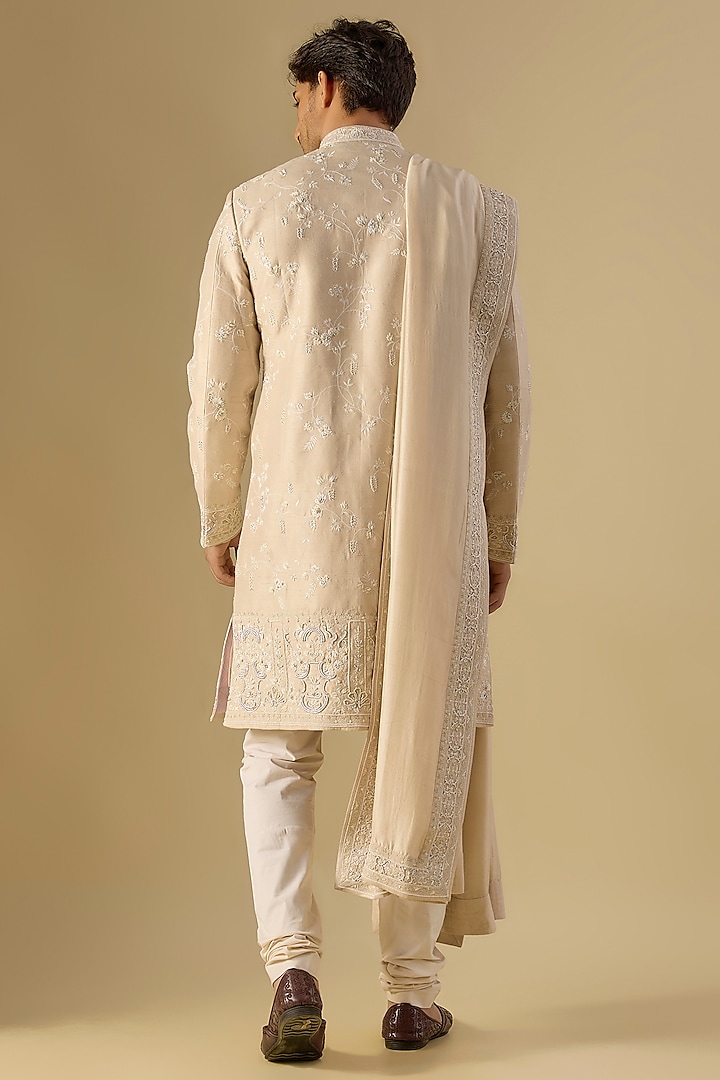 Cream Raw Silk Groom Sherwani Set by Anushree Reddy Men at Pernia's Pop Up Shop