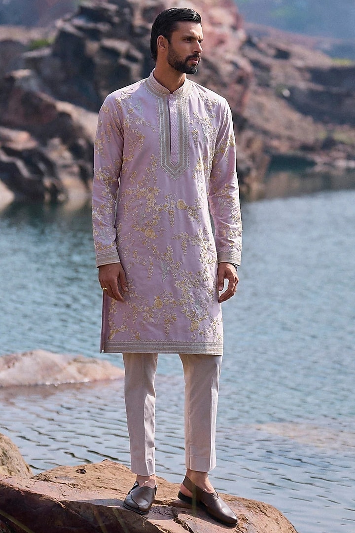Lilac Silk Embroidered Kurta Set by Anushree Reddy Men at Pernia's Pop Up Shop