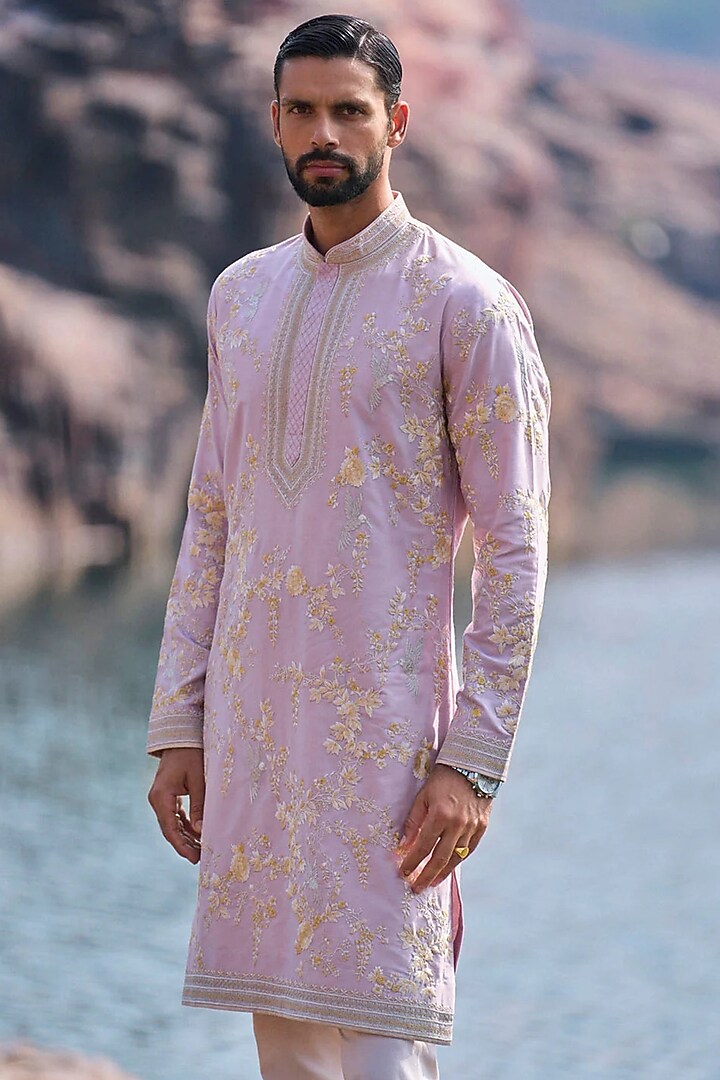 Lilac Silk Embroidered Kurta Set by Anushree Reddy Men at Pernia's Pop Up Shop