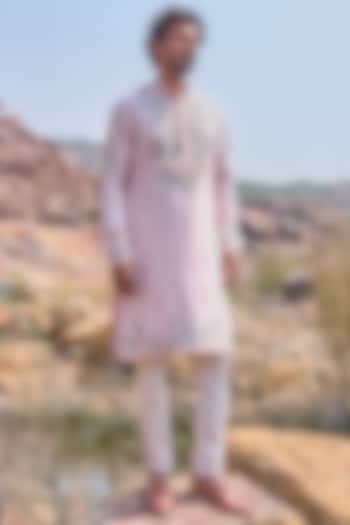 Soft Pink Silk Thread Embroidered Kurta Set by Anushree Reddy Men at Pernia's Pop Up Shop