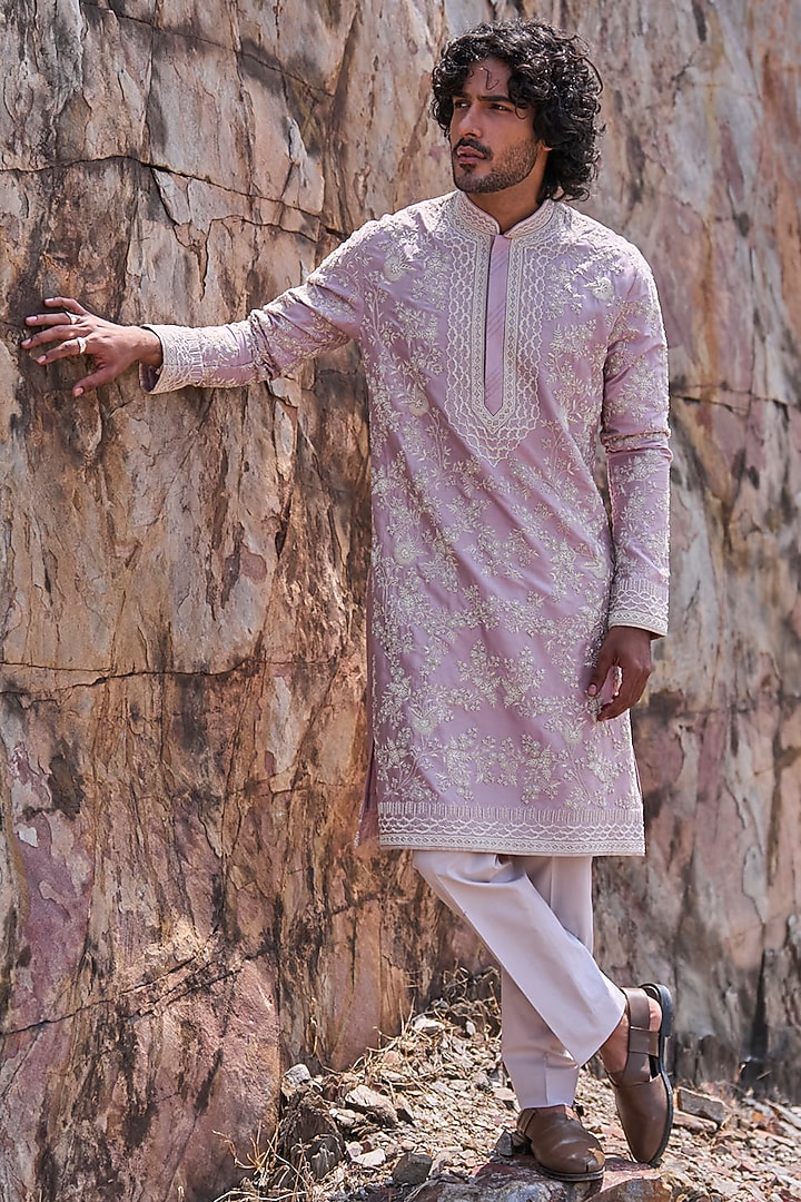 Lilac Silk Embroidered Kurta Set by Anushree Reddy Men at Pernia's Pop Up Shop