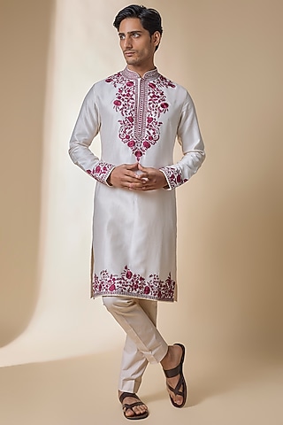 Ivory Silk Kurta Set by Anushree Reddy Men