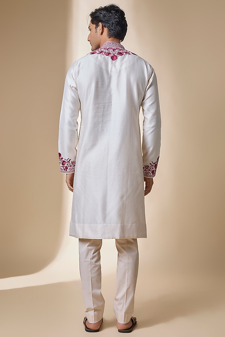 Ivory Silk Kurta Set by Anushree Reddy Men at Pernia's Pop Up Shop