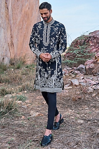 Black Silk Embroidered Kurta Set by Anushree Reddy Men