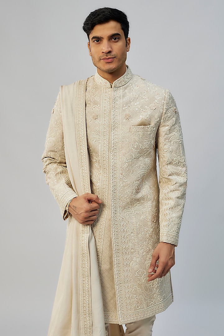 Ivory Raw Silk Embroidered Groom Sherwani Set by Anushree Reddy Men at Pernia's Pop Up Shop