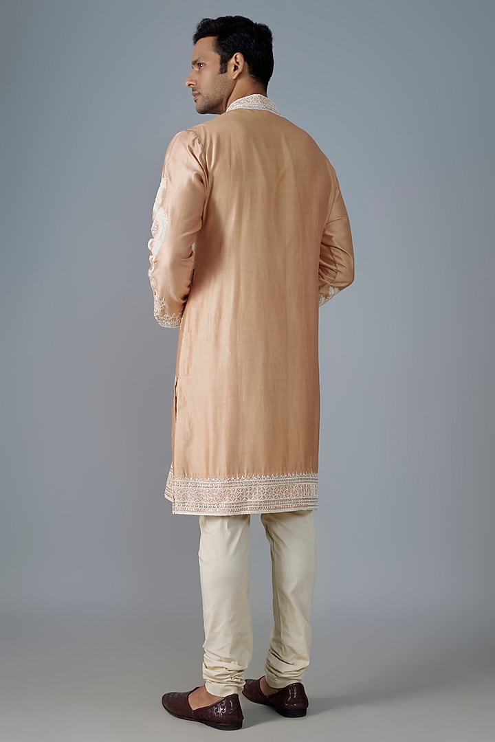 Dusty Rose Pink Chanderi Kurta Set by Anushree Reddy Men at Pernia's Pop Up Shop