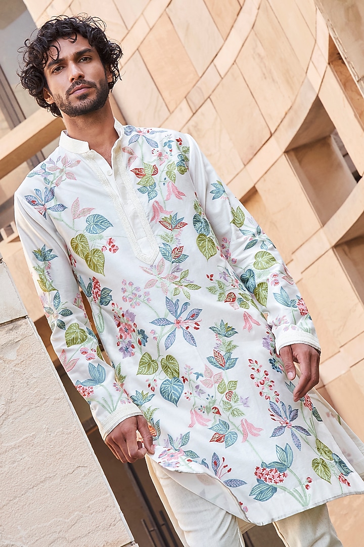 Cream Chanderi Floral Kurta Set by Anushree Reddy Men at Pernia's Pop Up Shop