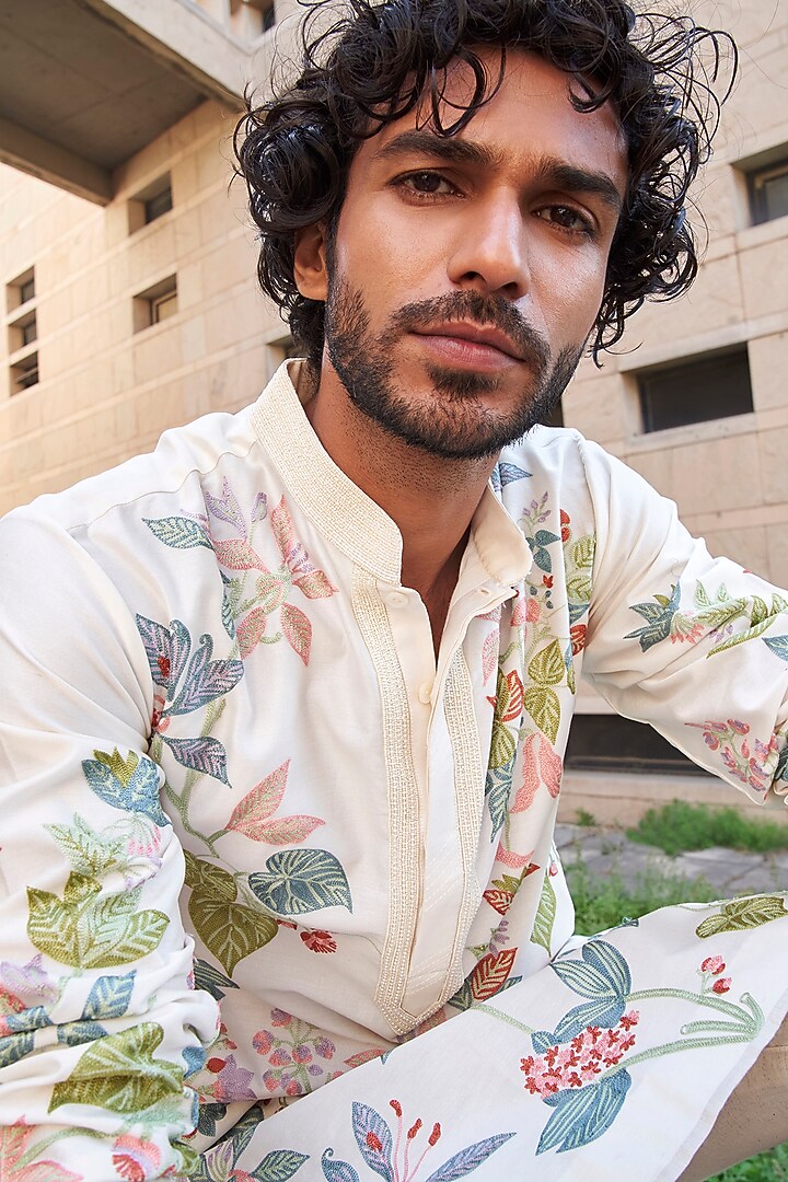 Cream Chanderi Floral Kurta Set by Anushree Reddy Men at Pernia's Pop Up Shop