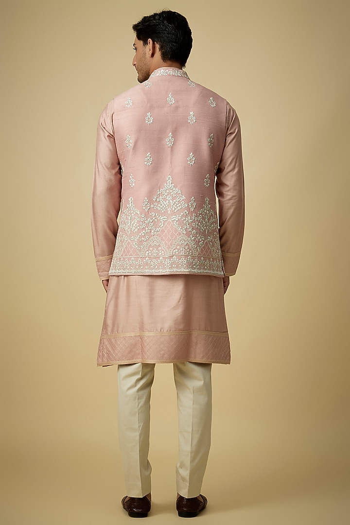 Dusty Rose Silk & Tissue Silk Bundi Jacket Set by Anushree Reddy Men at Pernia's Pop Up Shop