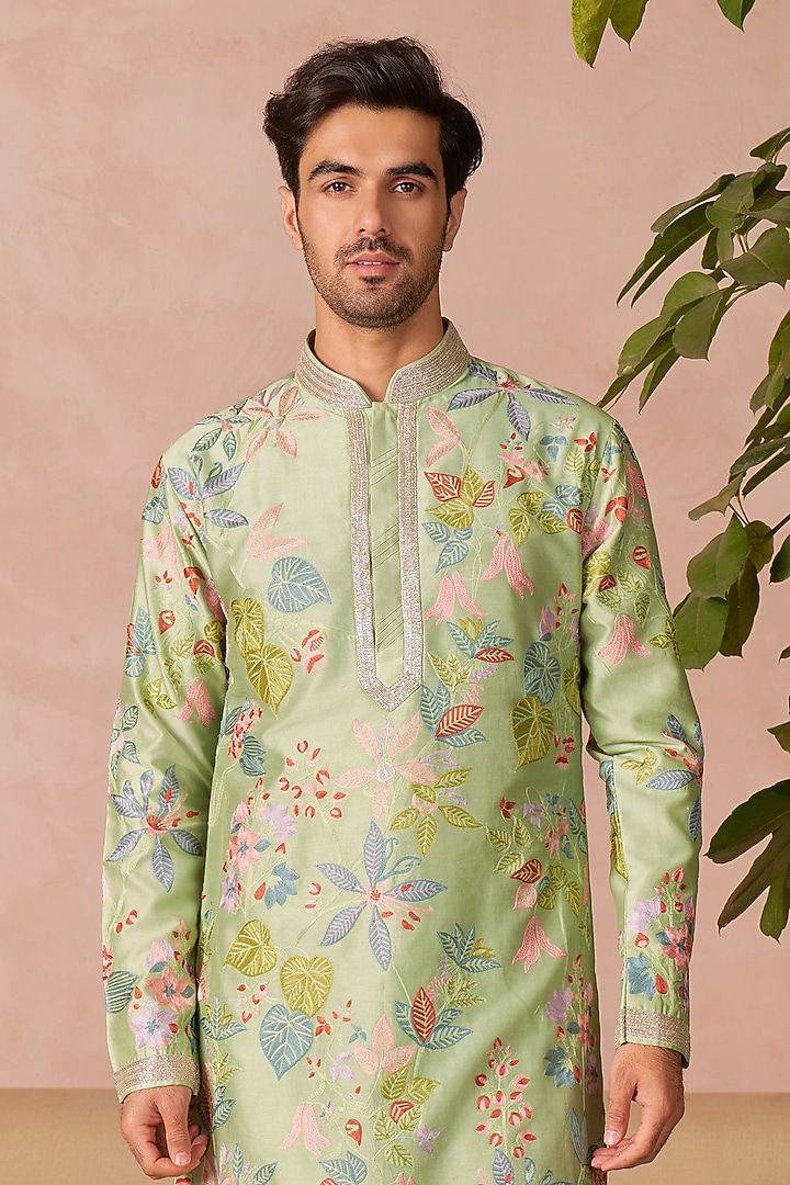 Sage Green Chanderi Kurta Set by Anushree Reddy Men at Pernia's Pop Up Shop