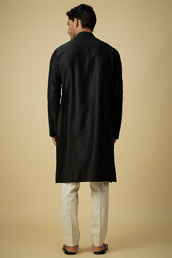Black Silk Kurta Set by Anushree Reddy Men at Pernia's Pop Up Shop