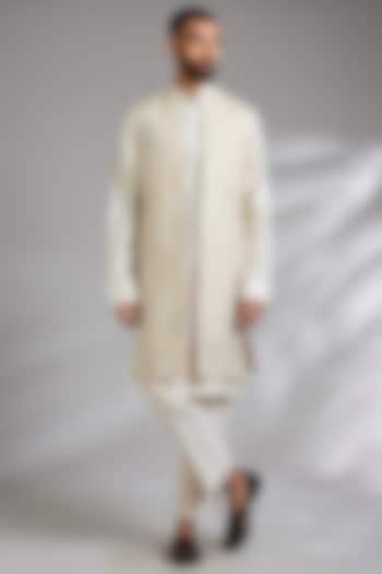 Cream Raw Silk Groom Indowestern Set by Anushree Reddy Men at Pernia's Pop Up Shop