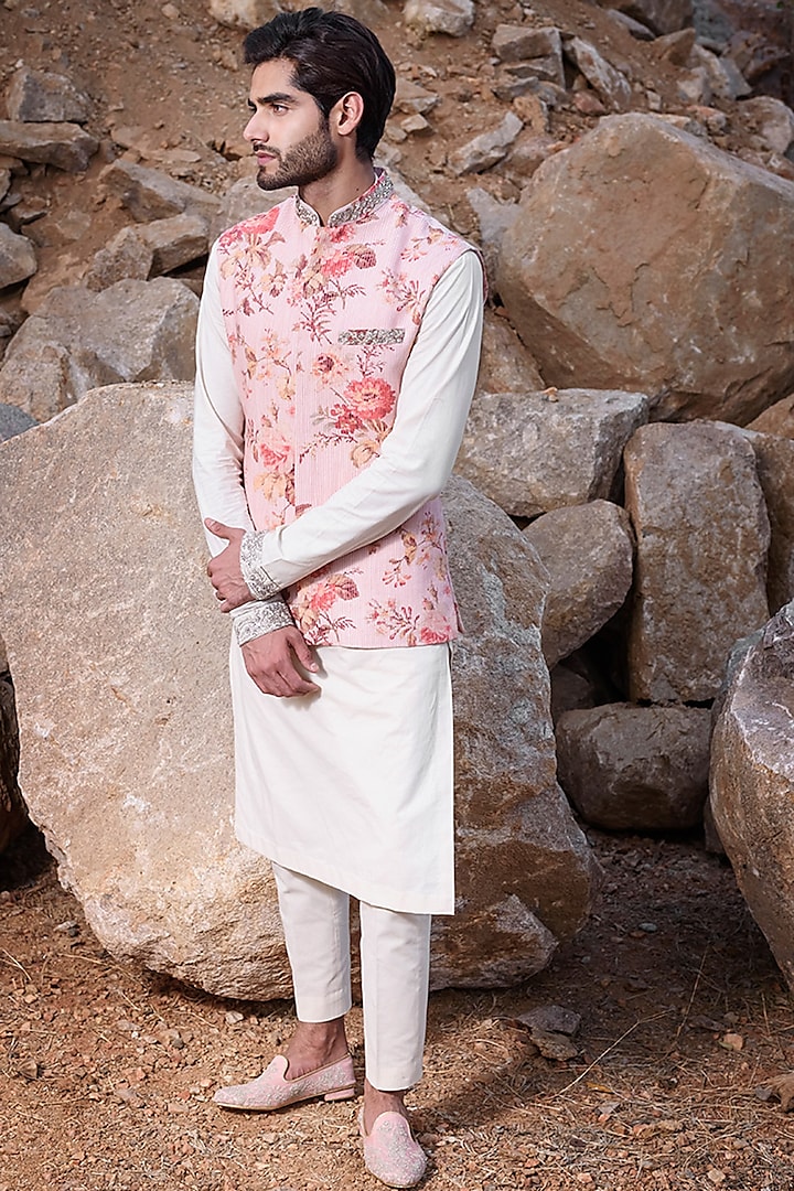 White Kurta Set With Floral Textured Bundi Jacket  by Anushree Reddy Men