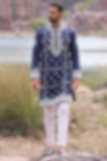 Midnight Blue Silk Cutdana Embroidered Kurta Set by Anushree Reddy Men at Pernia's Pop Up Shop
