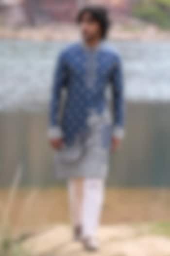 Teal Blue Thread Embroidered Kurta Set by Anushree Reddy Men at Pernia's Pop Up Shop