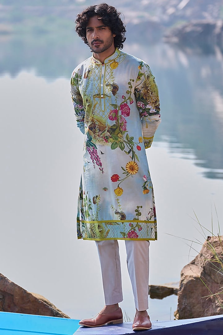 Sea Green Silk Printed Kurta Set by Anushree Reddy Men at Pernia's Pop Up Shop