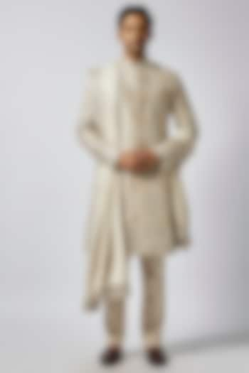 Ivory Raw Silk Thread Embroidered Sherwani Set by Anushree Reddy Men at Pernia's Pop Up Shop