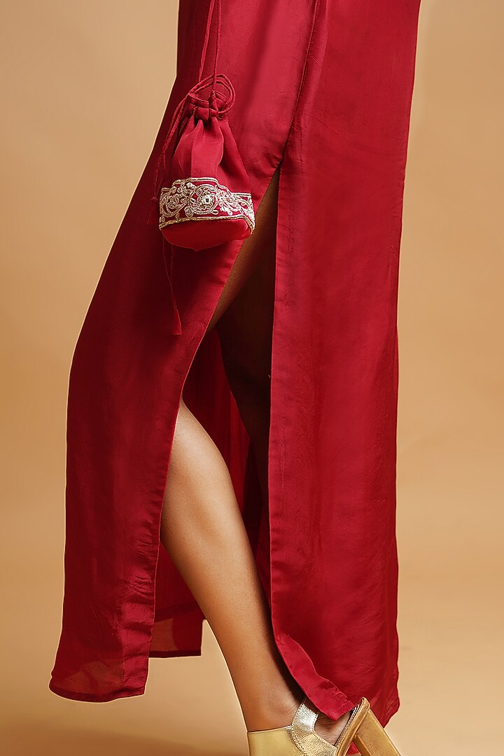 Fiery Red Embroidered Kaftan With Potli by Label Anshita Garg at Pernia's Pop Up Shop