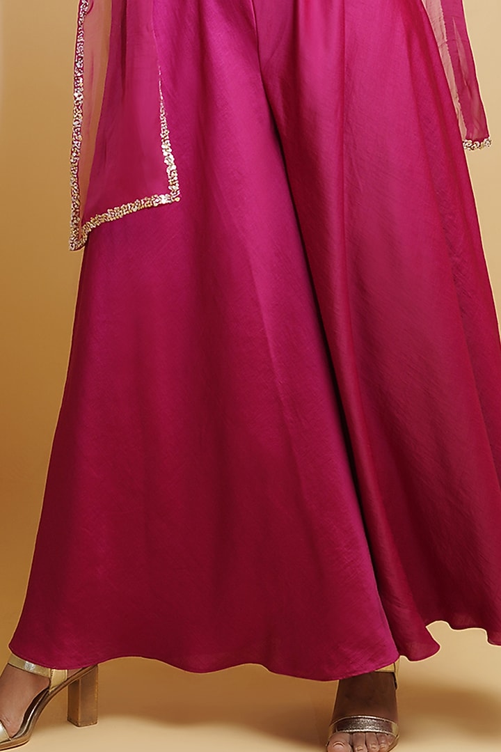Rose Pink Hand Embroidered Jumpsuit With Dupatta by Label Anshita Garg at Pernia's Pop Up Shop