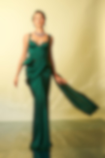 Emerald Green Satin Crepe Draped Wedding Saree Set by Anshika Tak Label at Pernia's Pop Up Shop
