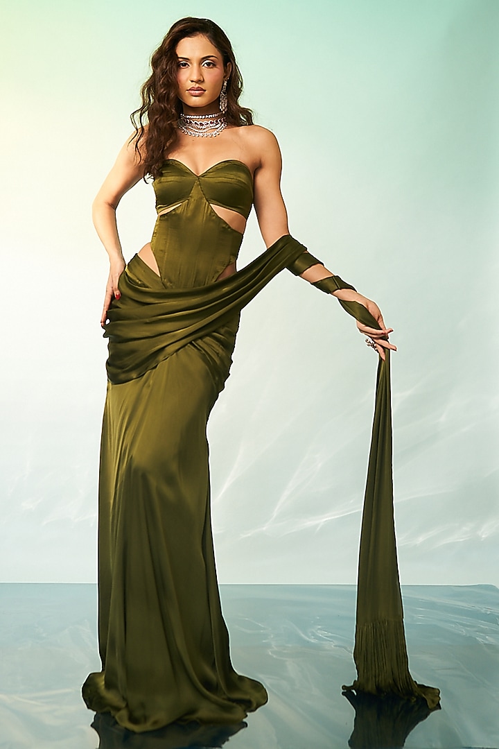 Olive Green Satin Crepe Draped Wedding Saree Set by Anshika Tak Label at Pernia's Pop Up Shop