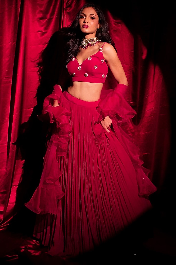 Red Georgette Ruched Wedding Lehenga Set by Anshika Tak Label at Pernia's Pop Up Shop