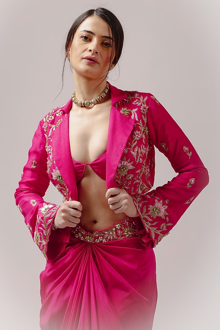 Fuchsia Tussar Silk Aari Embroidered Jacket Set by Anshika Tak Label at Pernia's Pop Up Shop