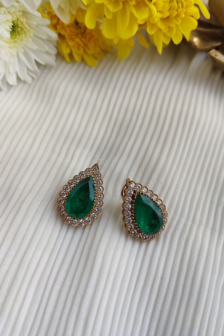 Gold Finish Kundan Polki & Green Doublet Stone Choker Necklace Set by Anairaa Jewellery at Pernia's Pop Up Shop